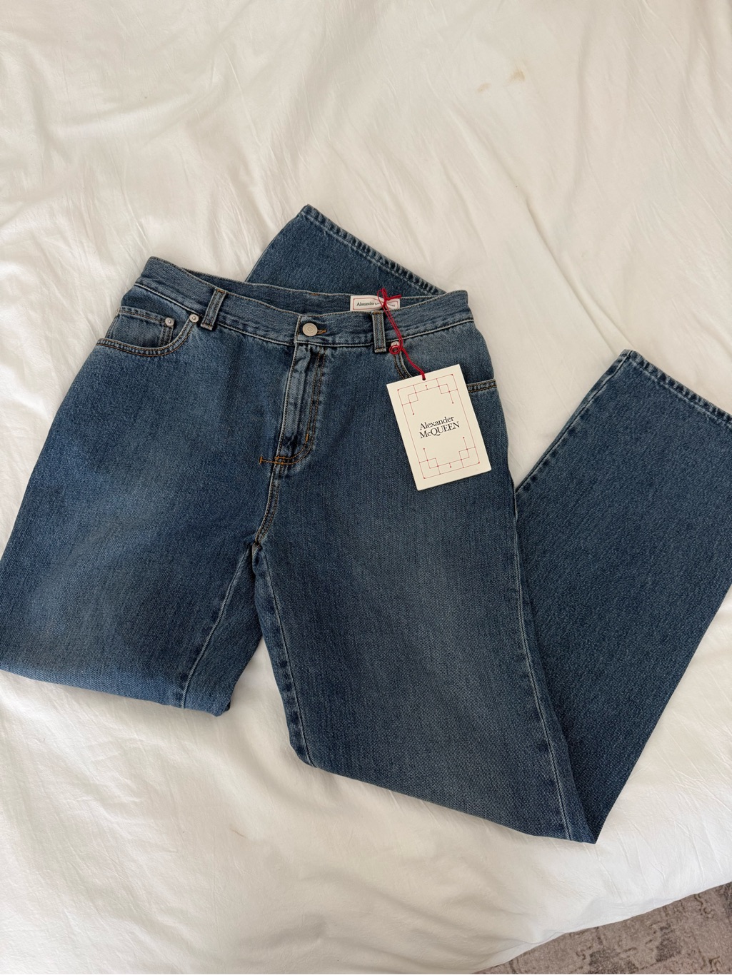 Nwt Alexander Mcqueen Women’s Medium Wash Denim Jeans Size 25